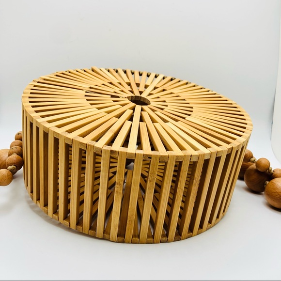 Bamboo Round Shoulder Bag - Picture 8 of 12